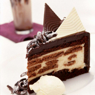 Chocolate-Ripple-Cake-Slice